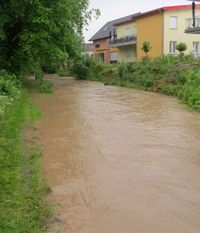 Ruisseau Eisbach après une pluie torrentielle